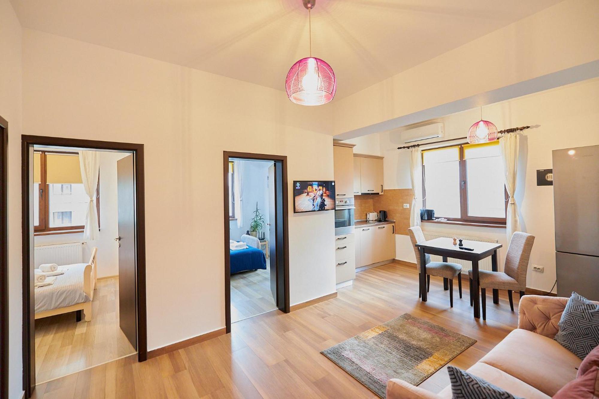 Cozy 3 Bedroom Apartments In Centre Of Iasi Palas Mall Zewnętrze zdjęcie