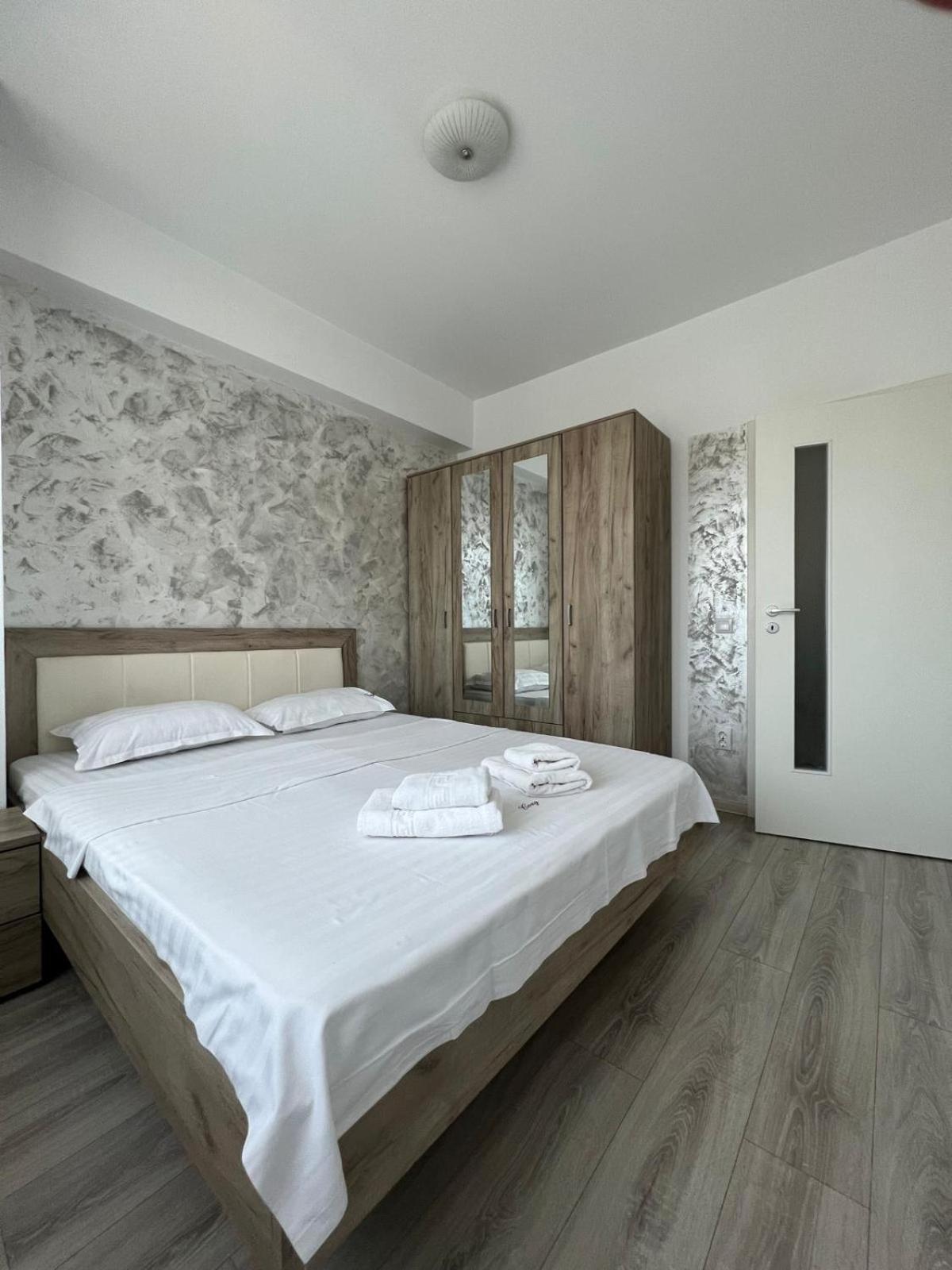 Cozy 3 Bedroom Apartments In Centre Of Iasi Palas Mall Zewnętrze zdjęcie
