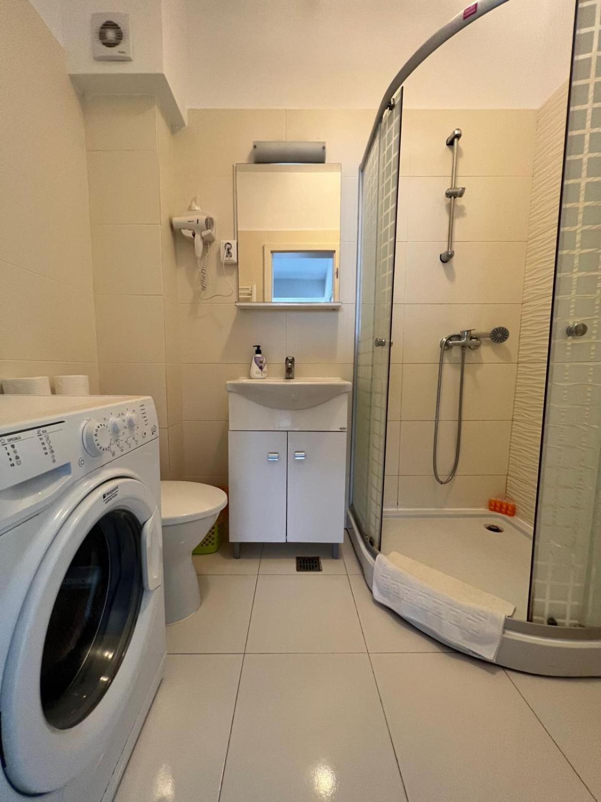 Cozy 3 Bedroom Apartments In Centre Of Iasi Palas Mall Zewnętrze zdjęcie